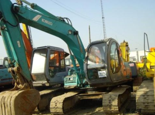 挖掘機陷車，你需要了解以下方法