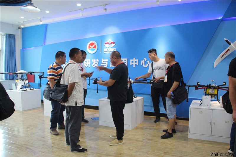 河北智飛極農(nóng)無人機科技|保定ASFC無人機駕駛員培訓(xùn)考證|打藥撒藥噴藥植保無人機